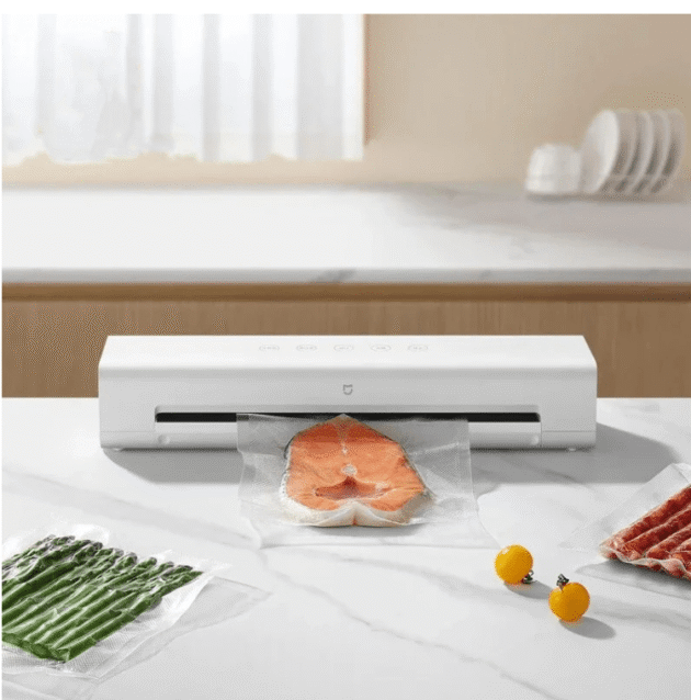 XIAOMI Mijia MJFKJ06XM Automatic Vacuum Sealing Machine 70kPa High Suction 220V Vacuum Food Sealer For Dry And Wet Foods Maintain Freshness